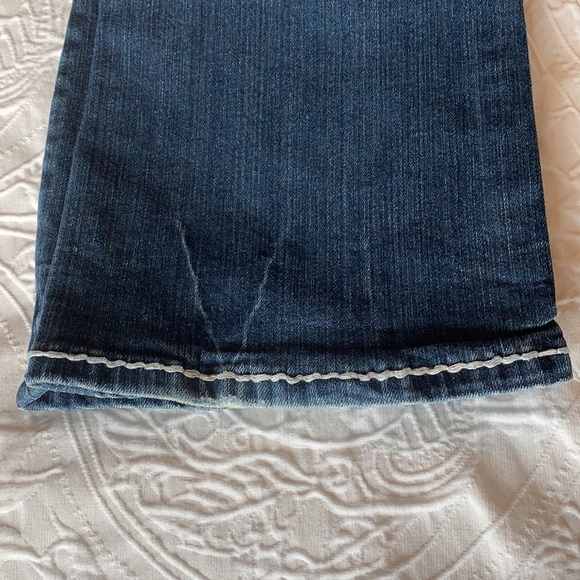 COPY - These are Gorgeous Blue Jeans! - Picture 9 of 9